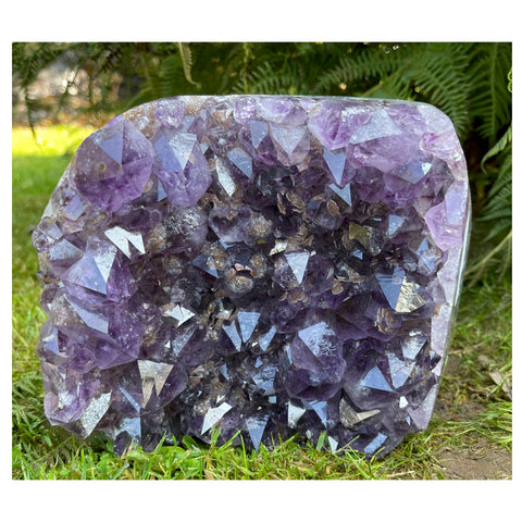 Rare X Large Amethyst Bed with Cacoxinite inclusions